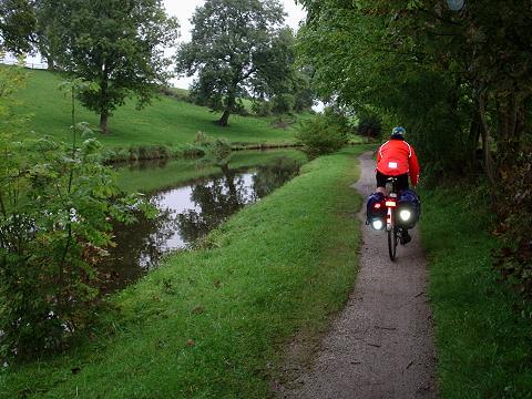 On the Leeds to Liverpool Canal (Pennine Cycleway)